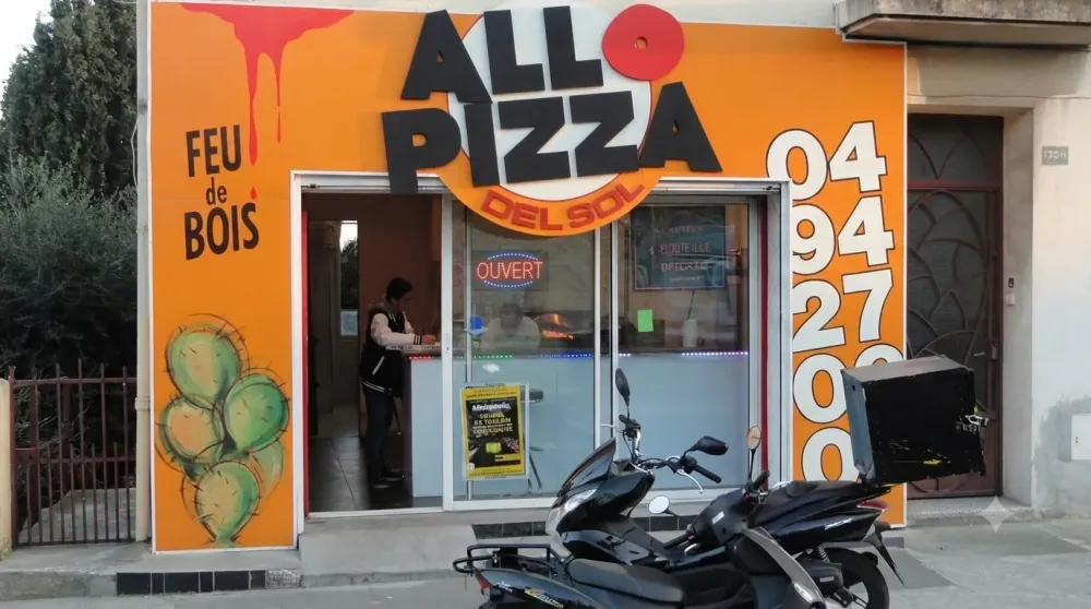 facade pizzeria