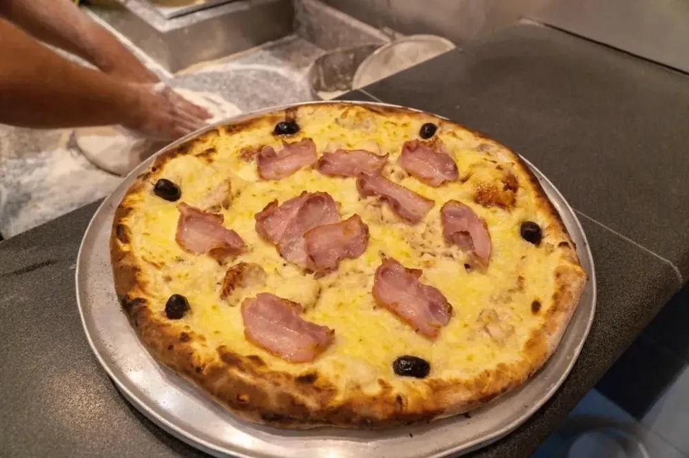 Meilleure pizza près de Brunet